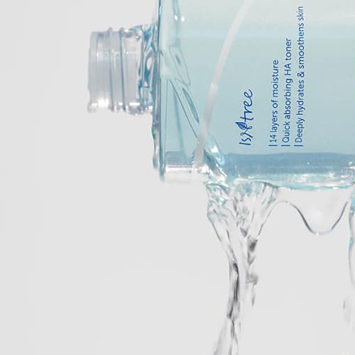 Isntree - Ultra-Low Molecular Hyaluronic Acid Toner - 300ML